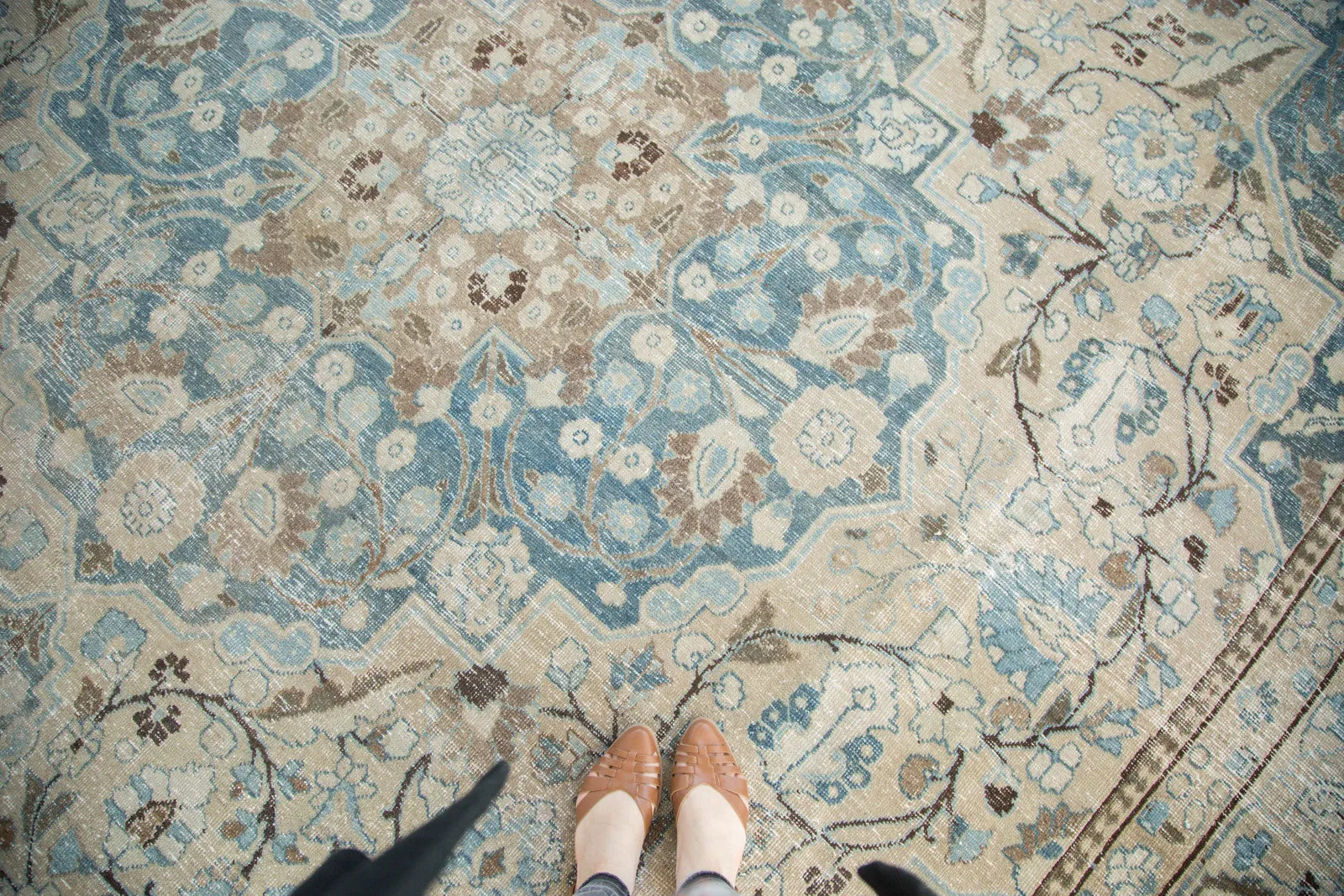 11x13.5 Vintage Distressed Tabriz Khoy Carpet
