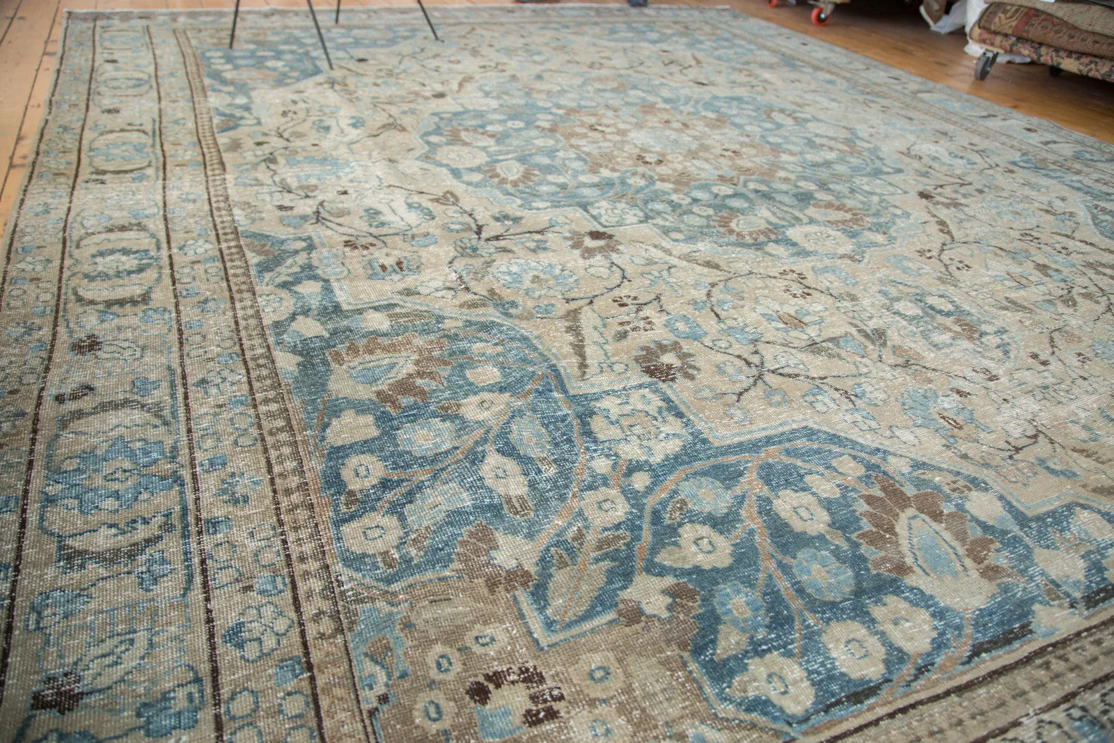 11x13.5 Vintage Distressed Tabriz Khoy Carpet