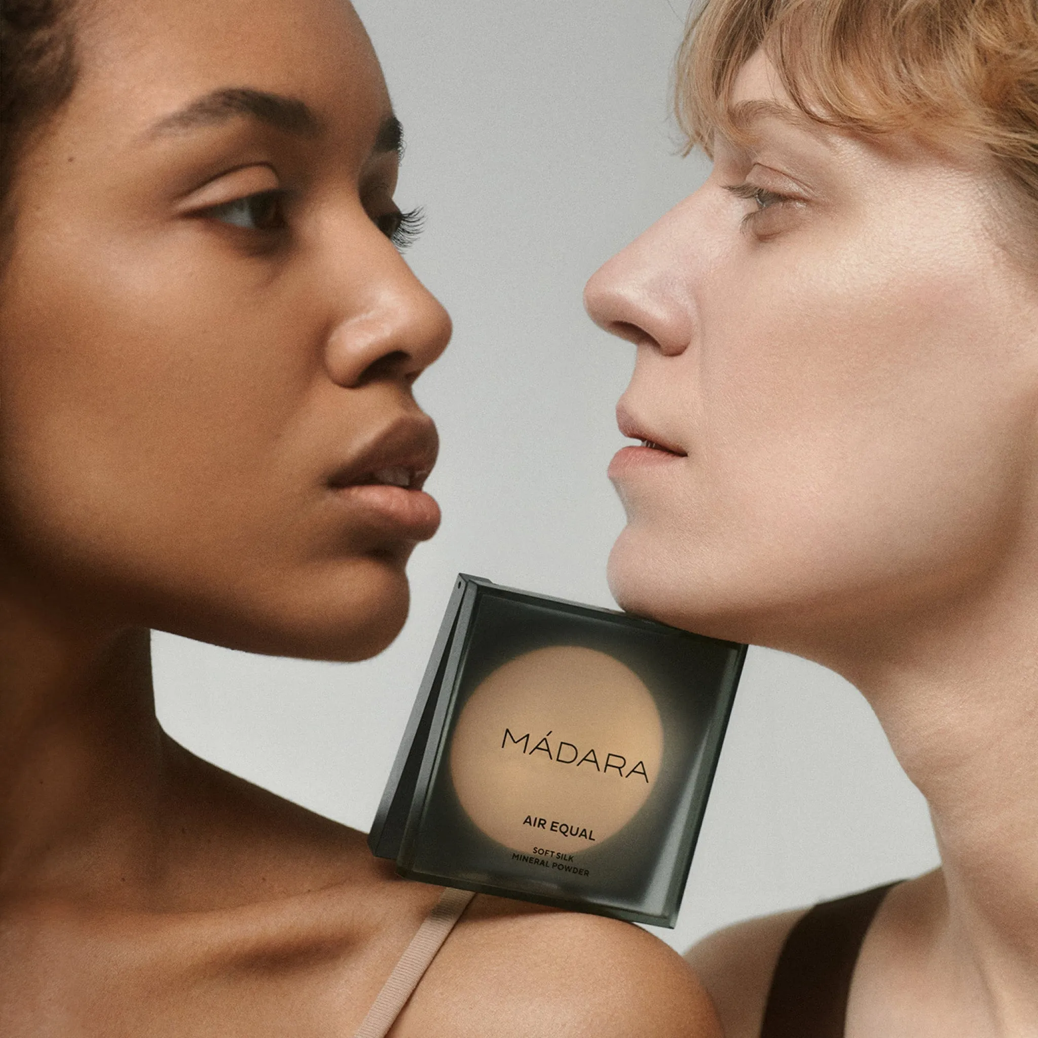 Air Equal | Soft Silk Mineral Powder