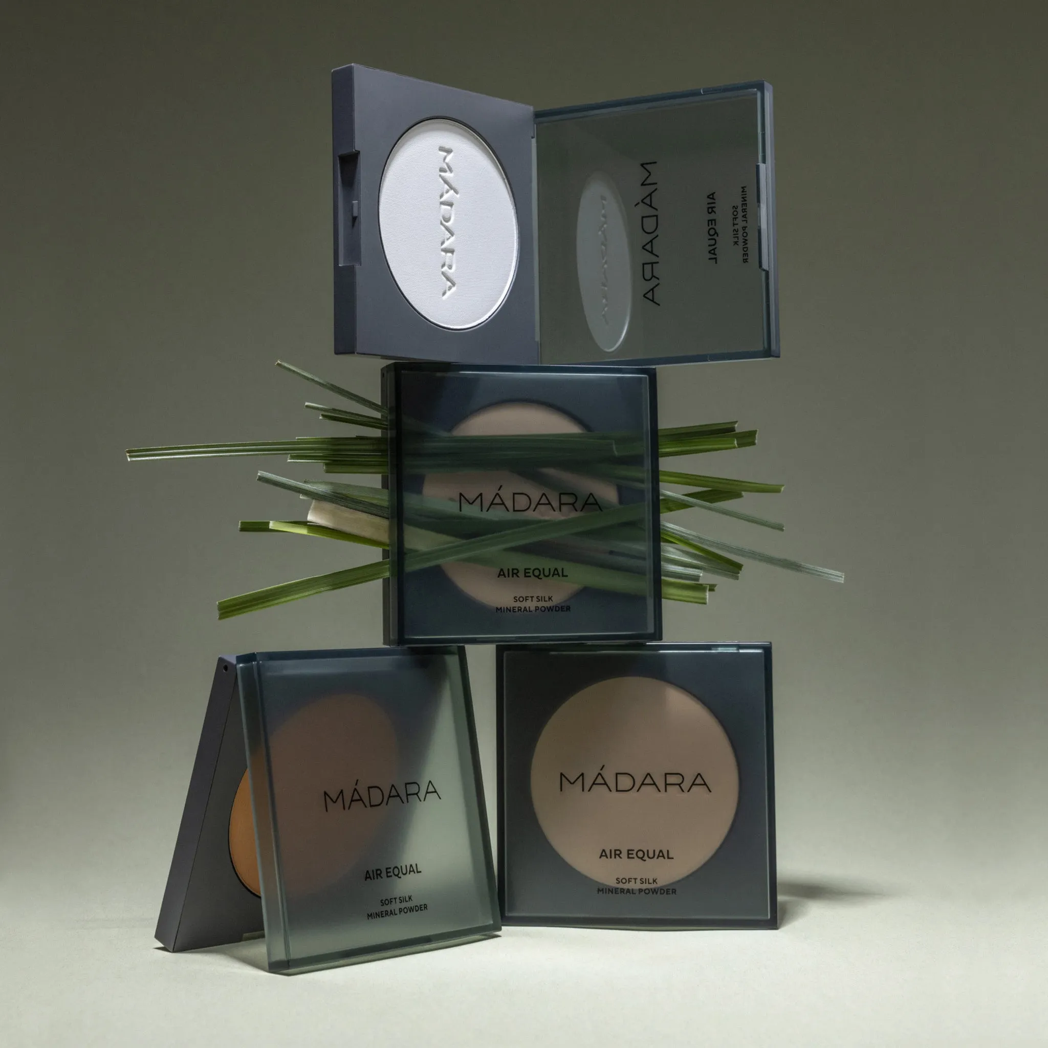 Air Equal | Soft Silk Mineral Powder