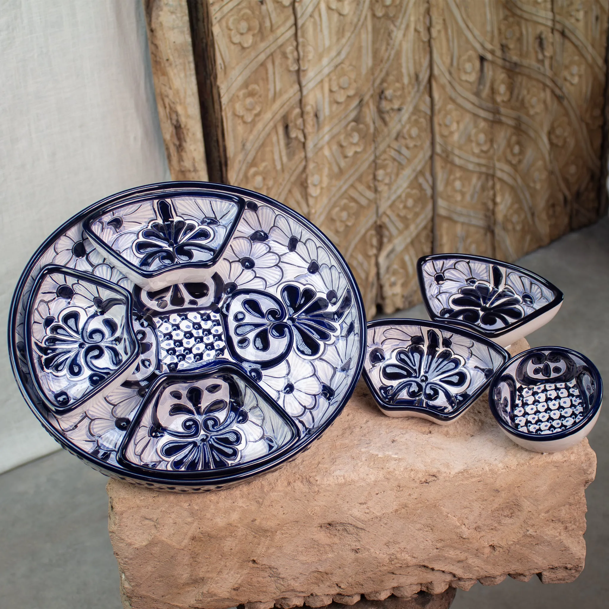 Botanero Azules. Hand-Painted Ceramic Serving Tray