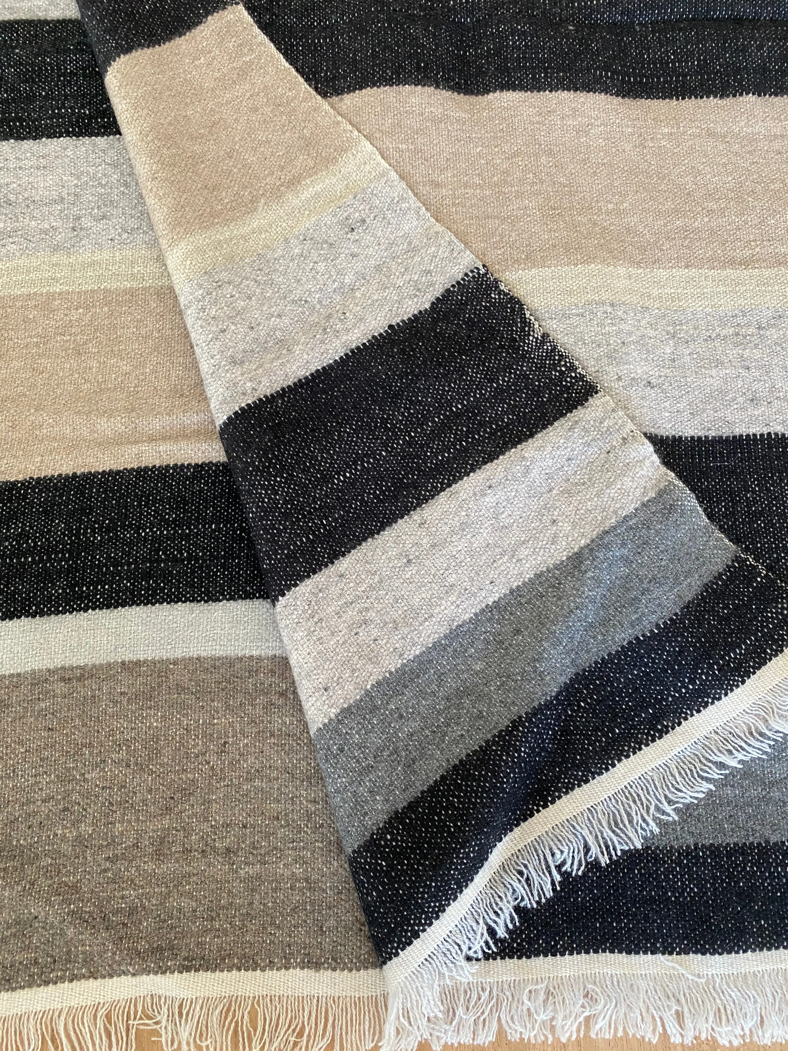 Cashmere Blanket Stone Steps