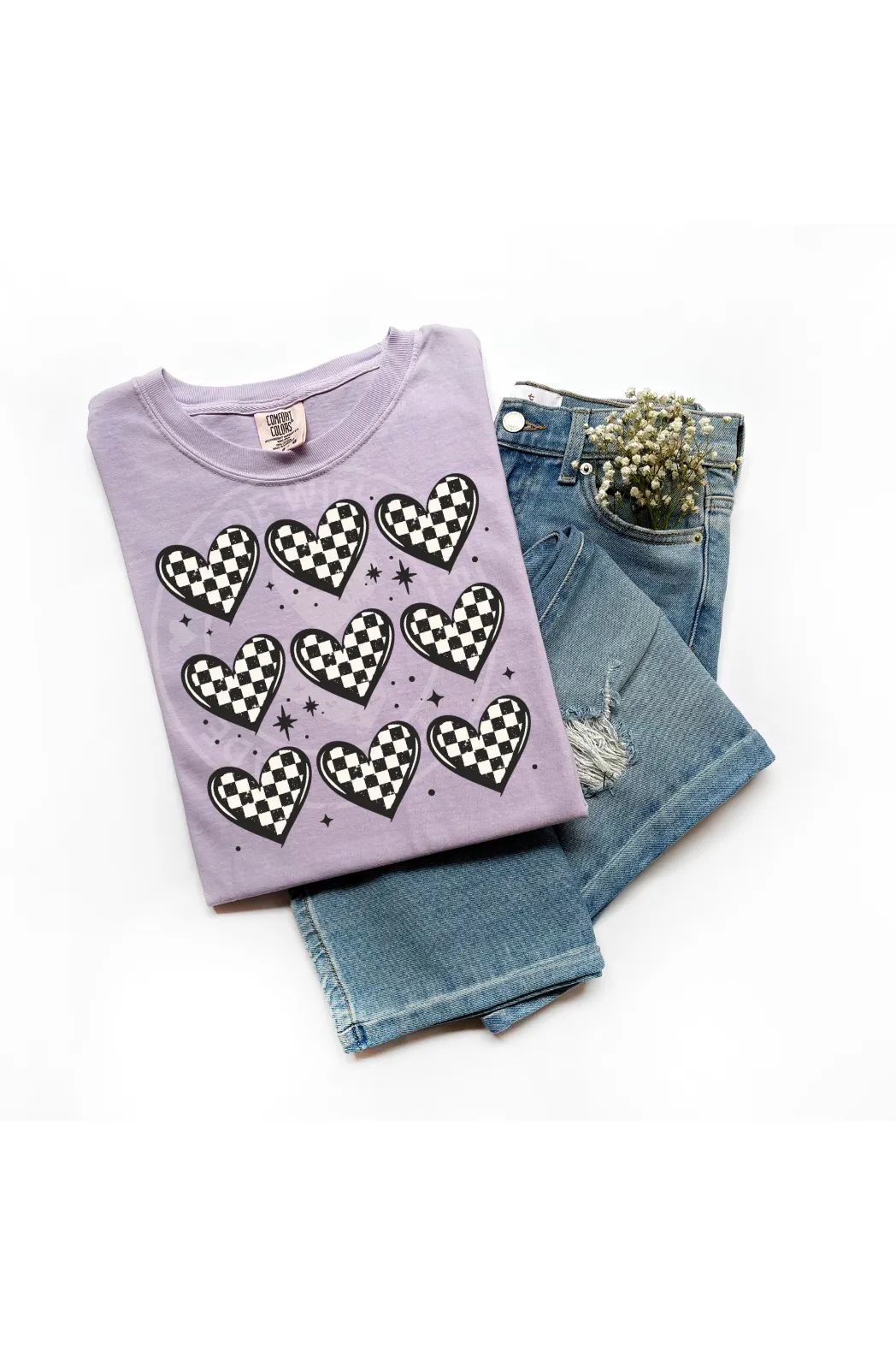 Checkered Love: Retro Heart Grid Comfort Colors T-Shirt