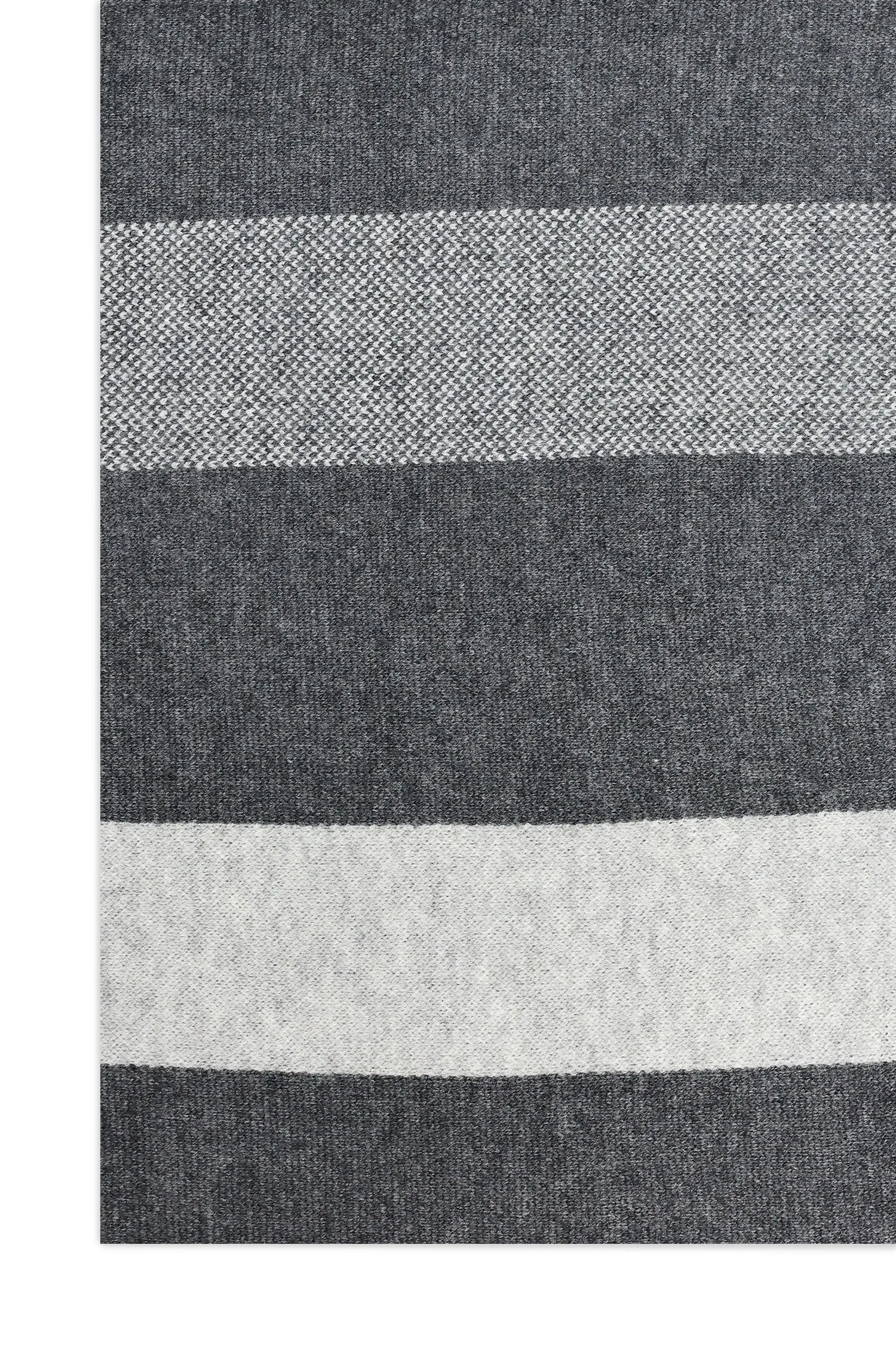 CHECKERED PANEL SCARF-BLACK