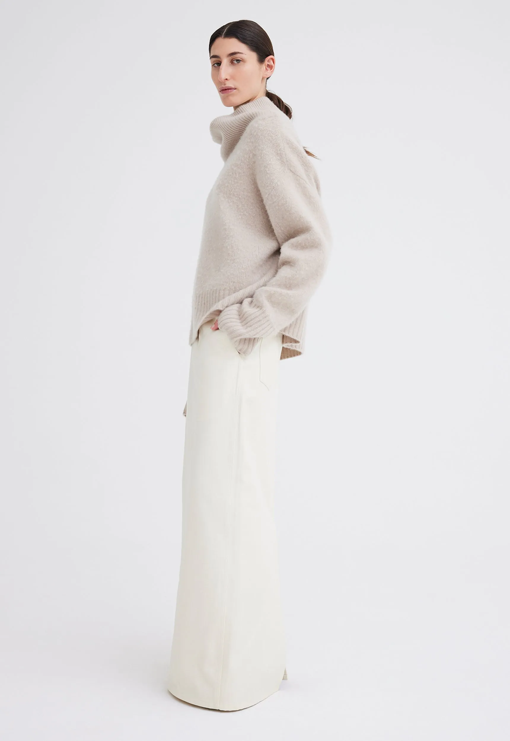 Citizen Cashmere Sweater - Flaxen Beige