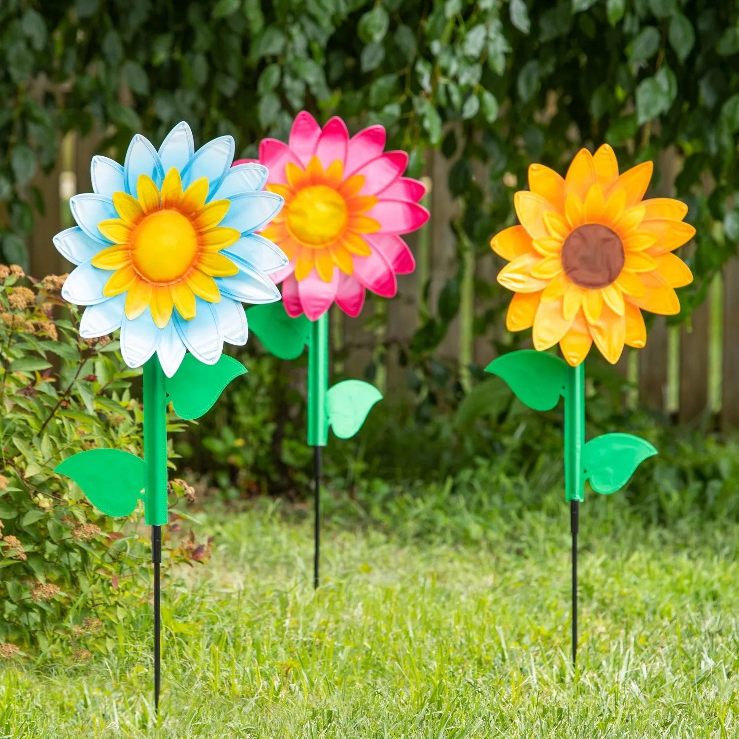 Garden Blooms Pinwheel Spinner, 3 Asst,45509