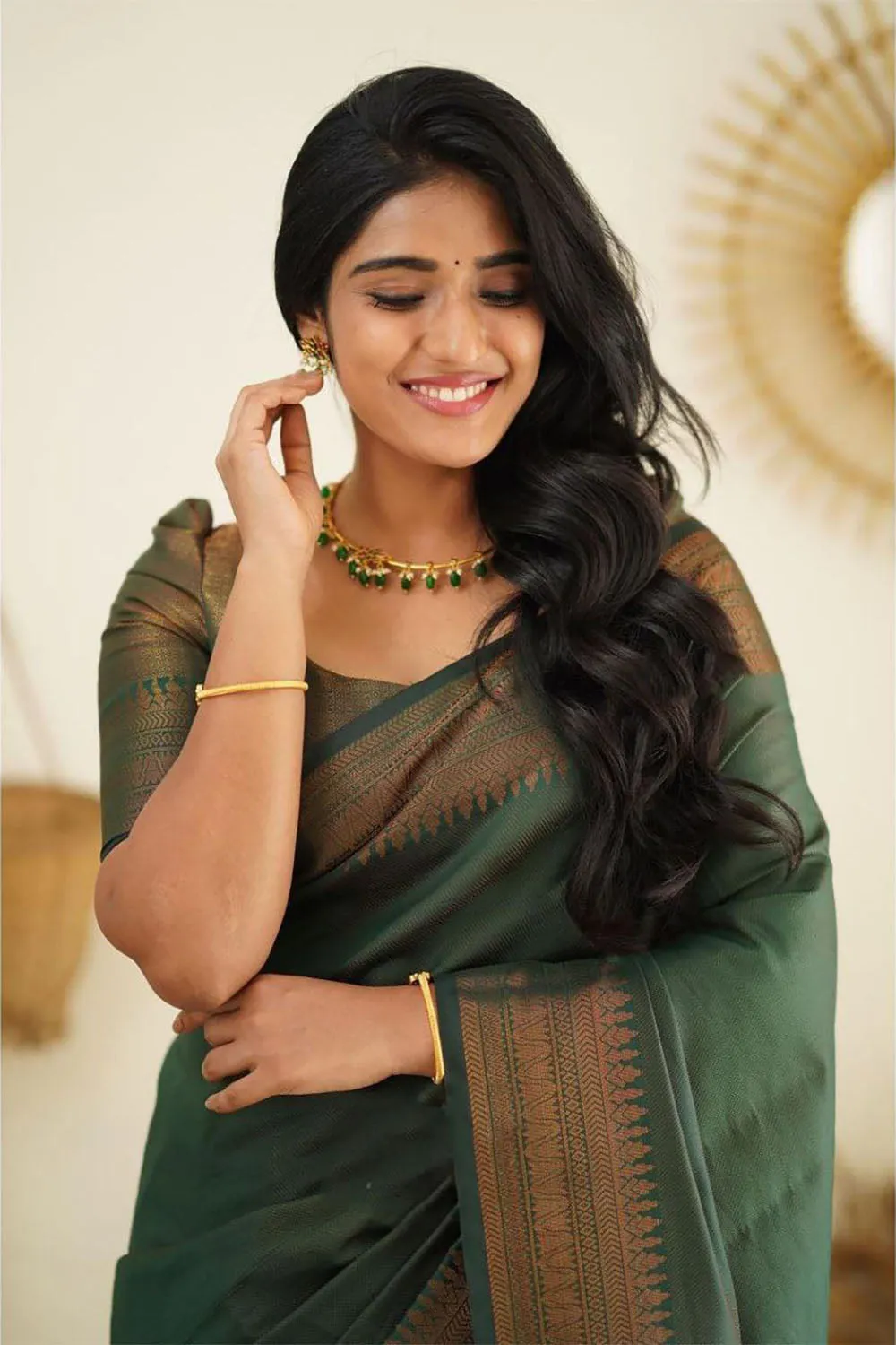 Green Soft Silk Saree With Zari Weaving Work