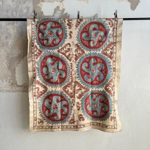 Hand Stitched All Silk Suzani (CSSU241022 | 41 x 51")