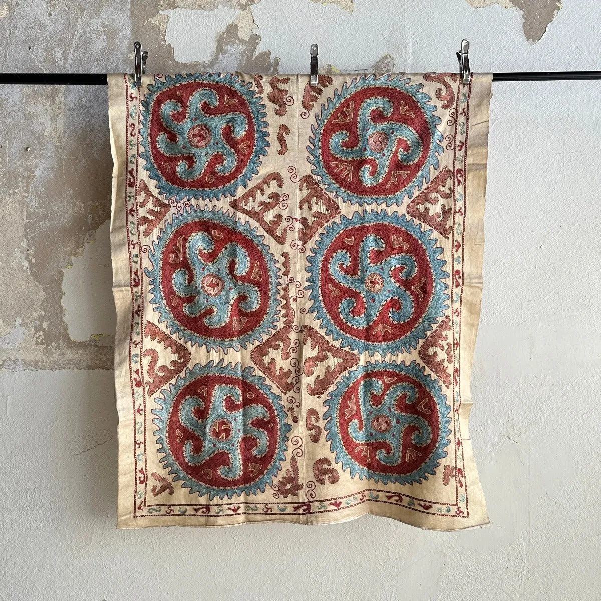 Hand Stitched All Silk Suzani (CSSU241022 | 41 x 51")