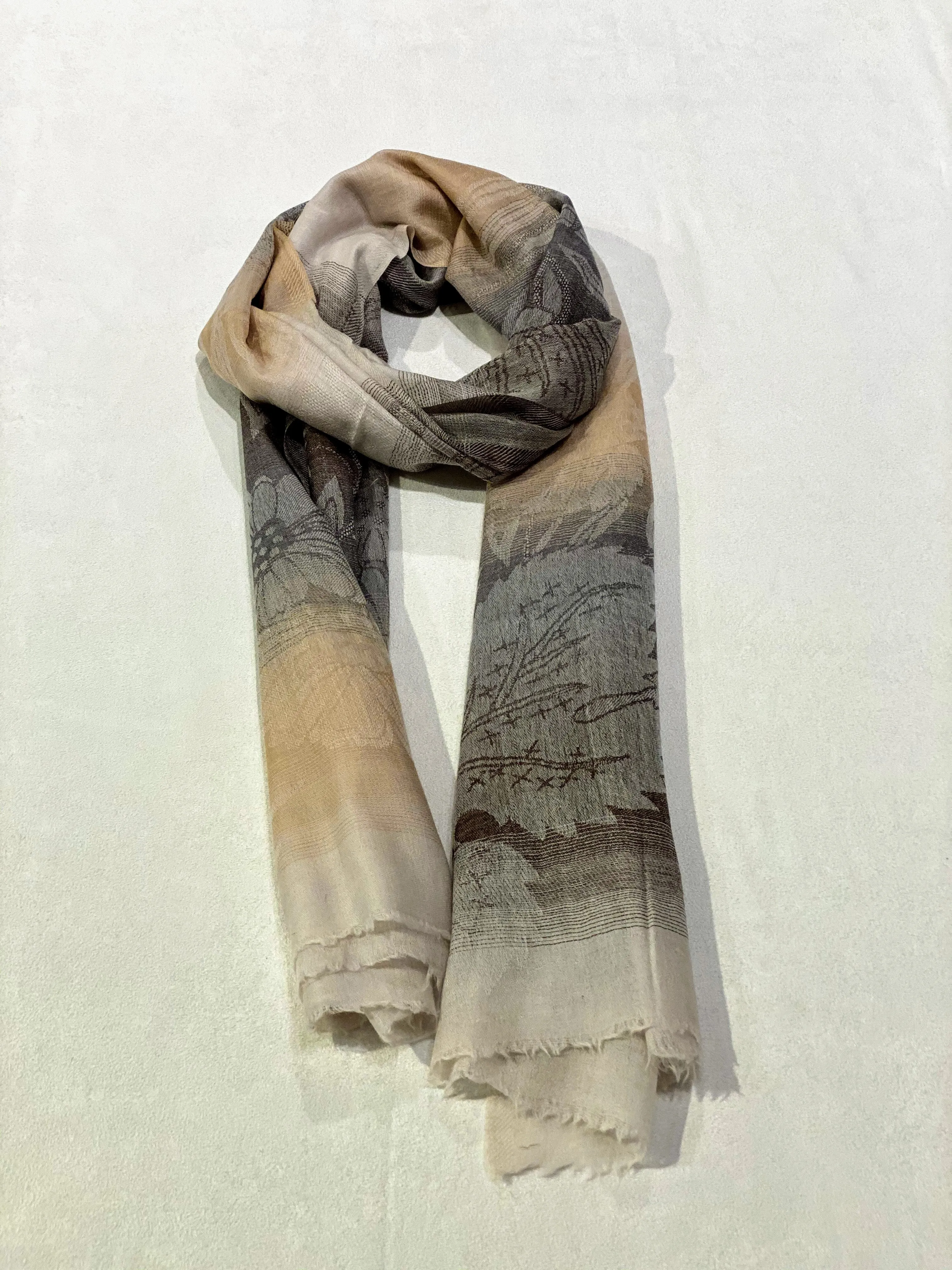 KNITTED CASHMERE SCARF