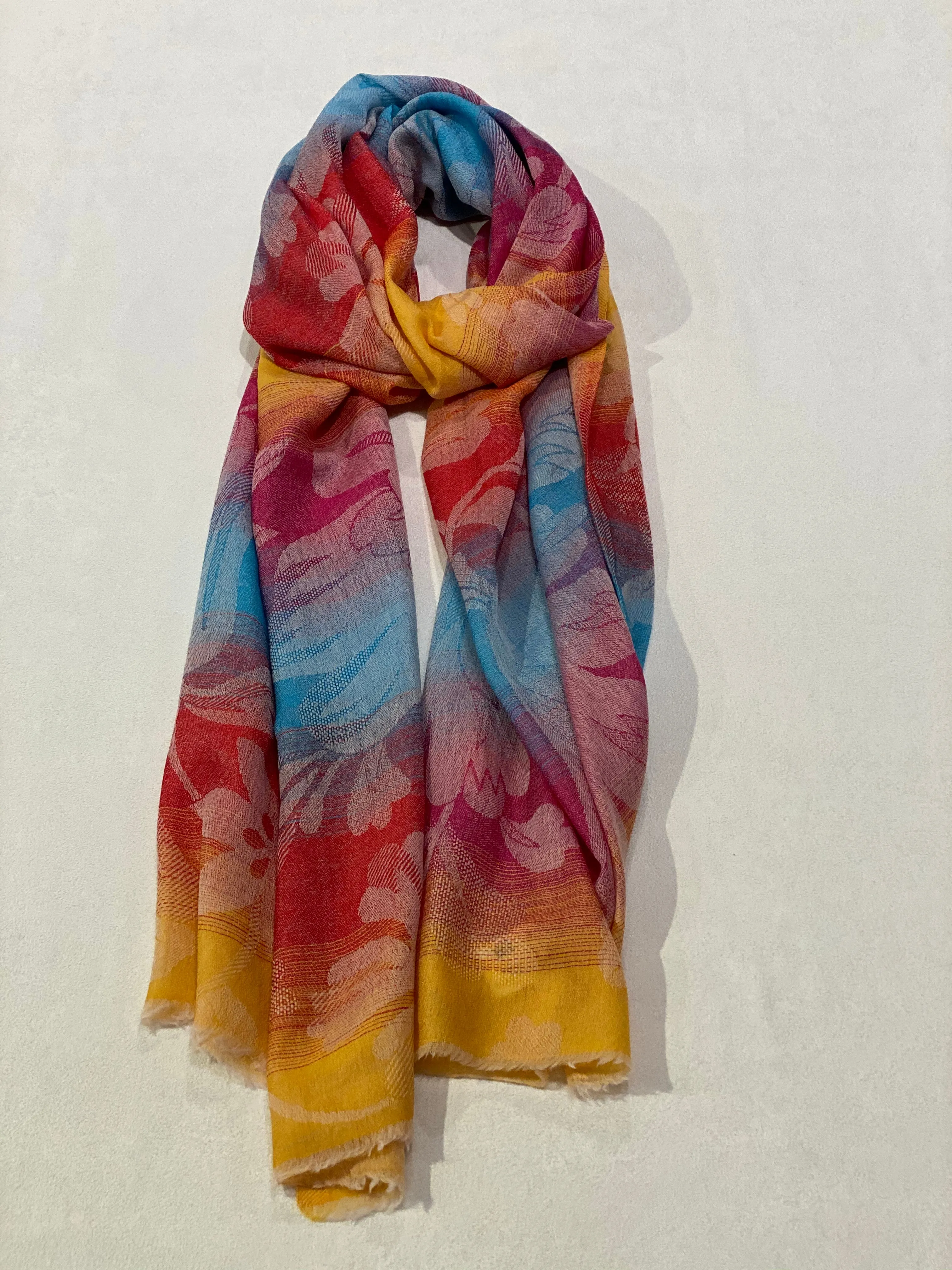 KNITTED CASHMERE SCARF