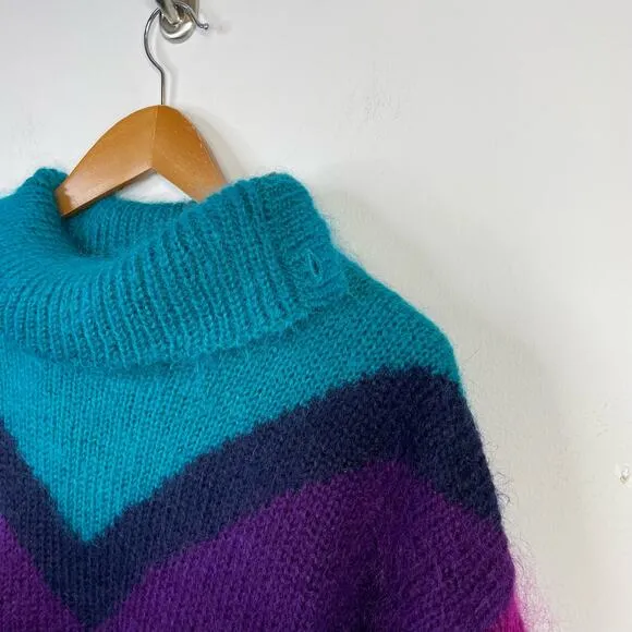 Le Moda Vintage Y2K Slouchy Cowl Furry Fuzzy Chevron Mohair Sweater womens M
