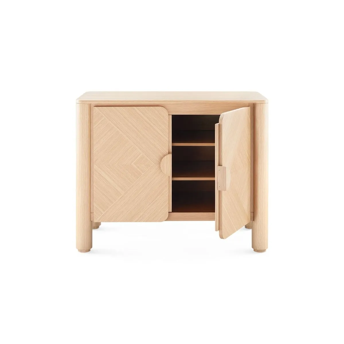 Nolan Cabinet / Pristine Oak