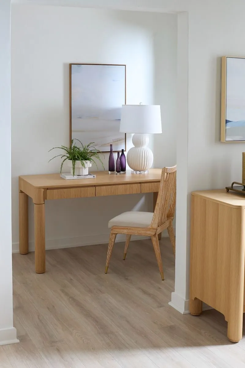 Nolan Desk / Pristine Oak