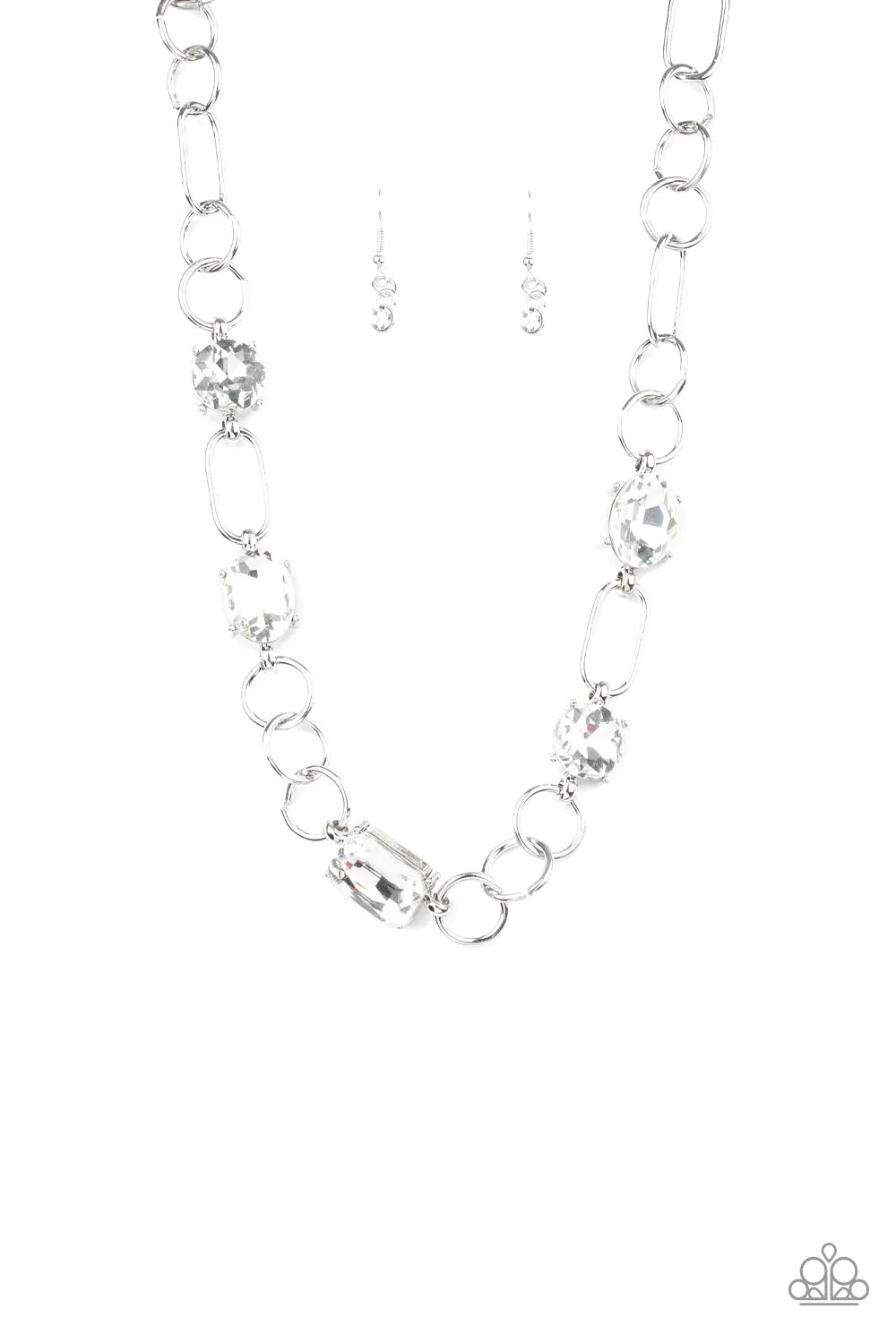 Paparazzi Urban District Necklace White