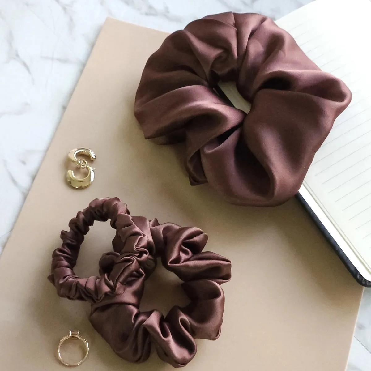 Roxie Collection Luxe 100% Mulberry Silk 30 Momme Scrunchie Chocolate Brown