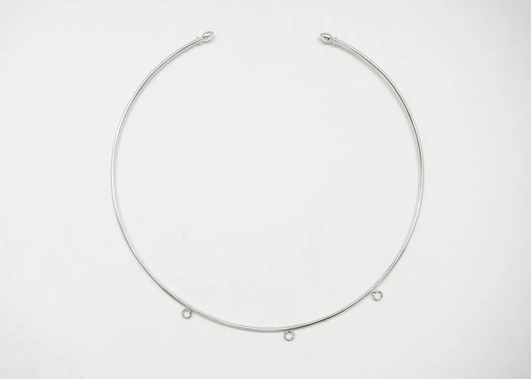 Story-rich, head-turning, hasli (neck ring) with miniature painting pendants