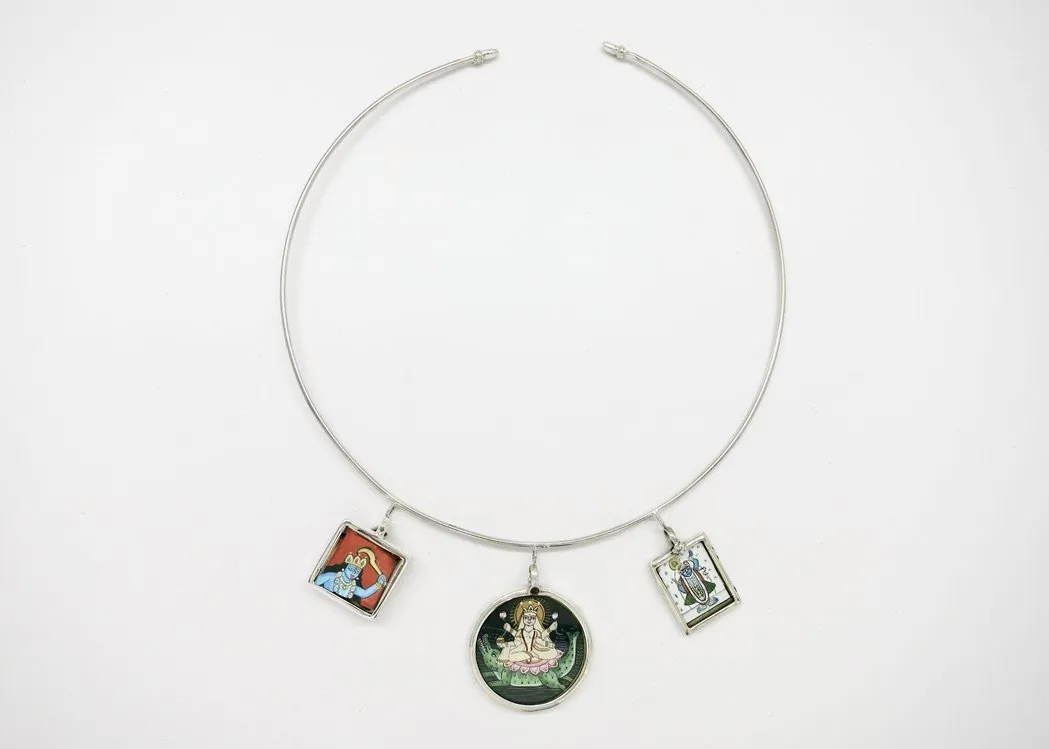 Story-rich, head-turning, hasli (neck ring) with miniature painting pendants