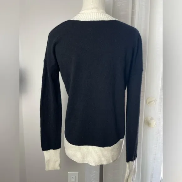 Summersalt The Coziest Cashmere Blend Crew Sweater Black &amp; Ivory Size XS
